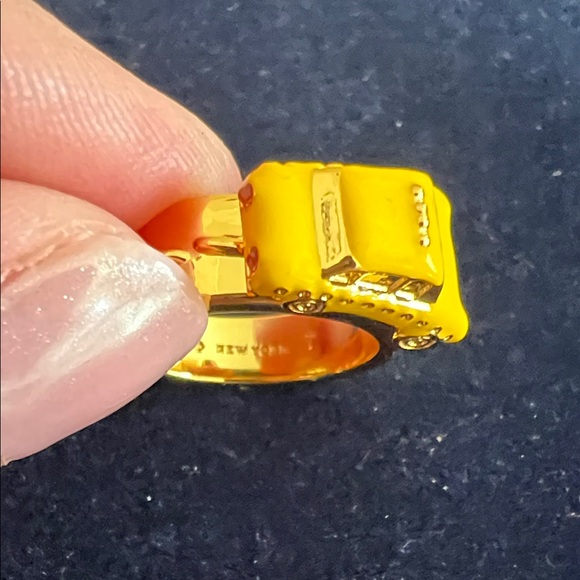 Kate spade Yellow Cab 🚕 Enamel Gold Ring - Picture 5 of 5